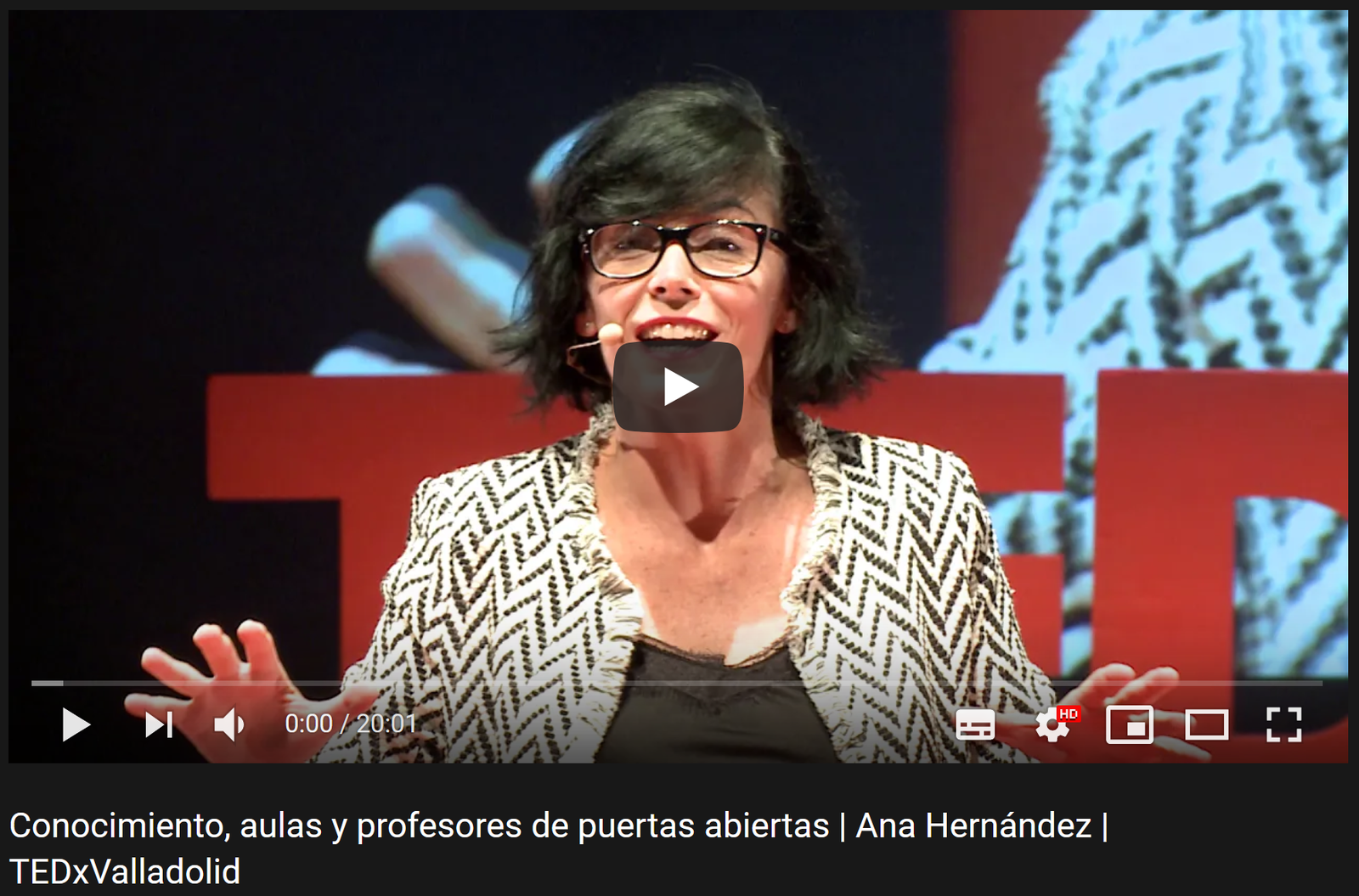 Conocimiento, aulas y profesores de puertas abiertas
